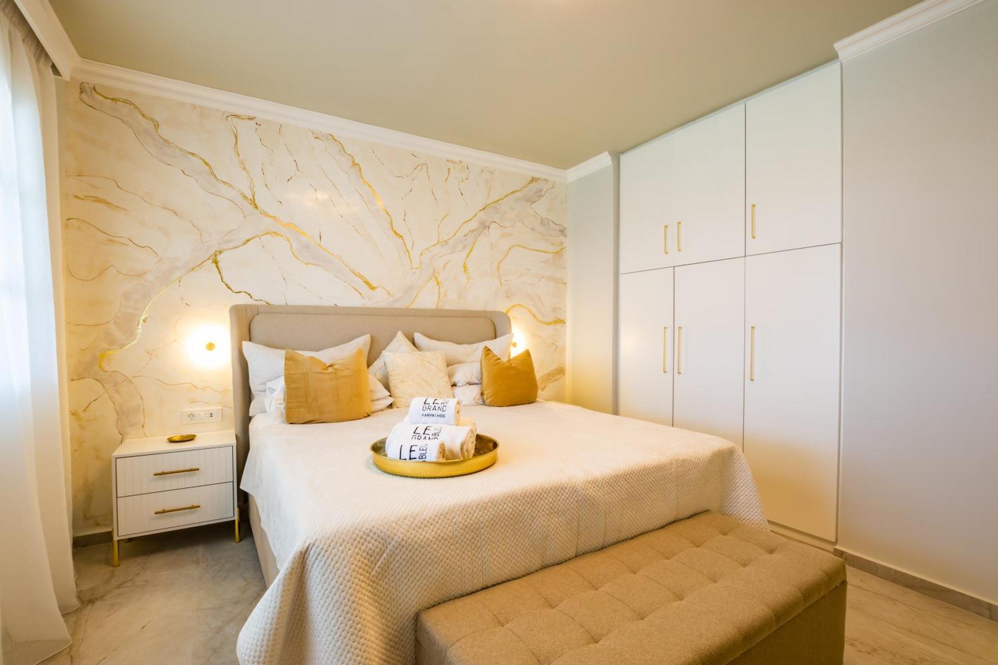 Le Grand Bleu Studios & Apartments Lefkos  Room photo